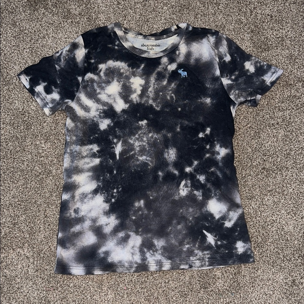 Abercrombie Kids Black and White Tie-Dye Tee